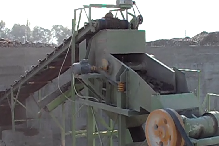 Double-sided Feeder